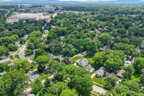 1303 Kirkwood Avenue Iowa City IA 52240