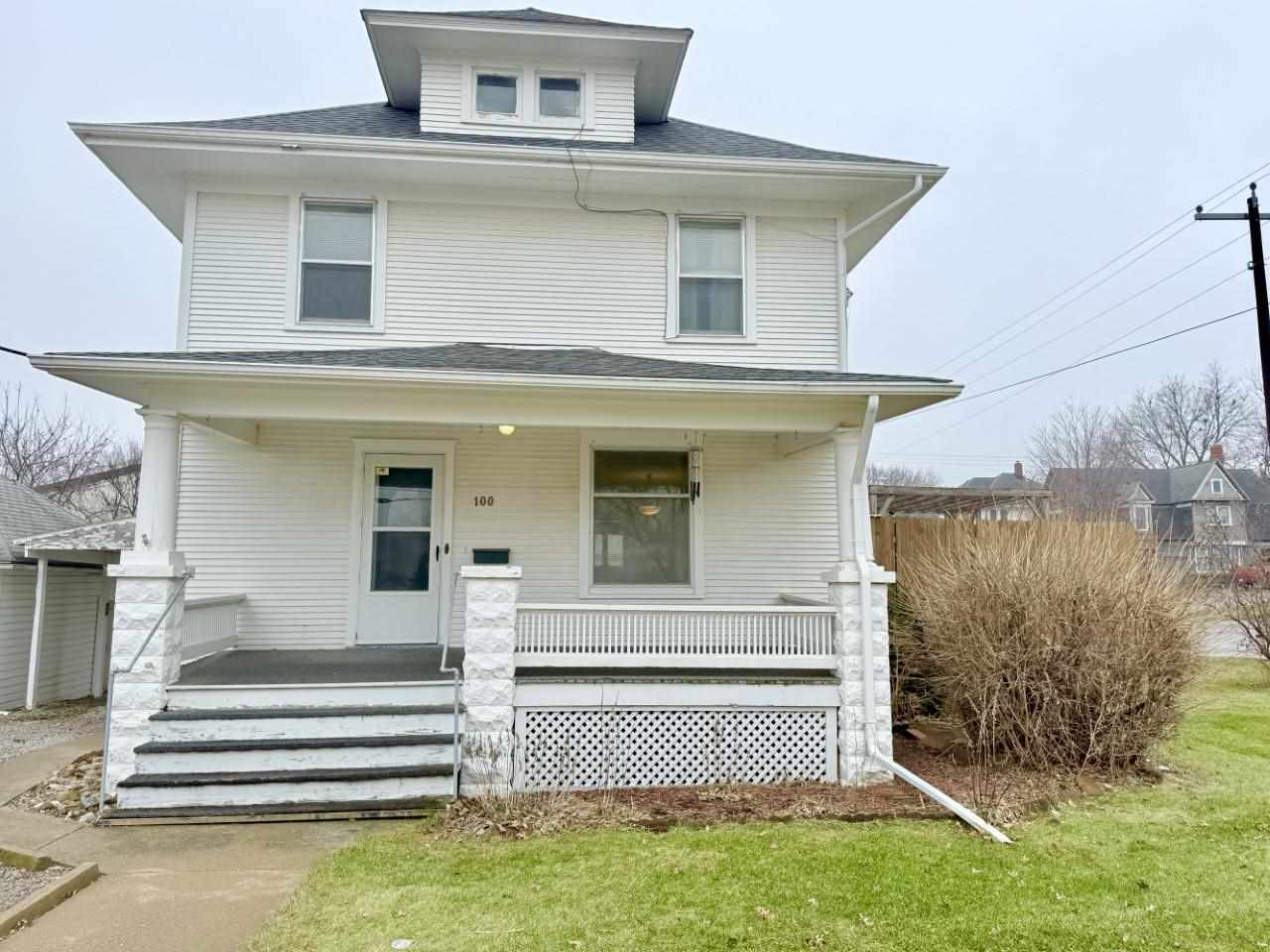 100 E Welsh Street Williamsburg IA 52361