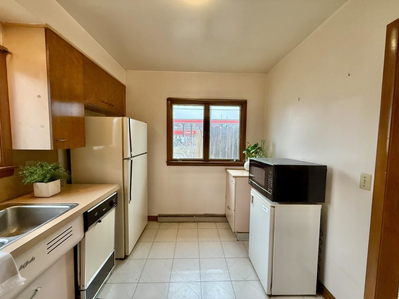 100 E Welsh Street Williamsburg IA 52361