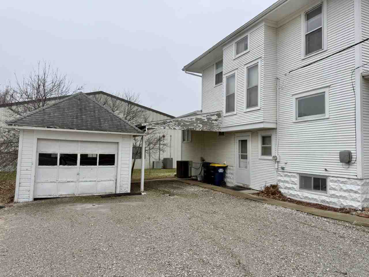100 E Welsh Street Williamsburg IA 52361