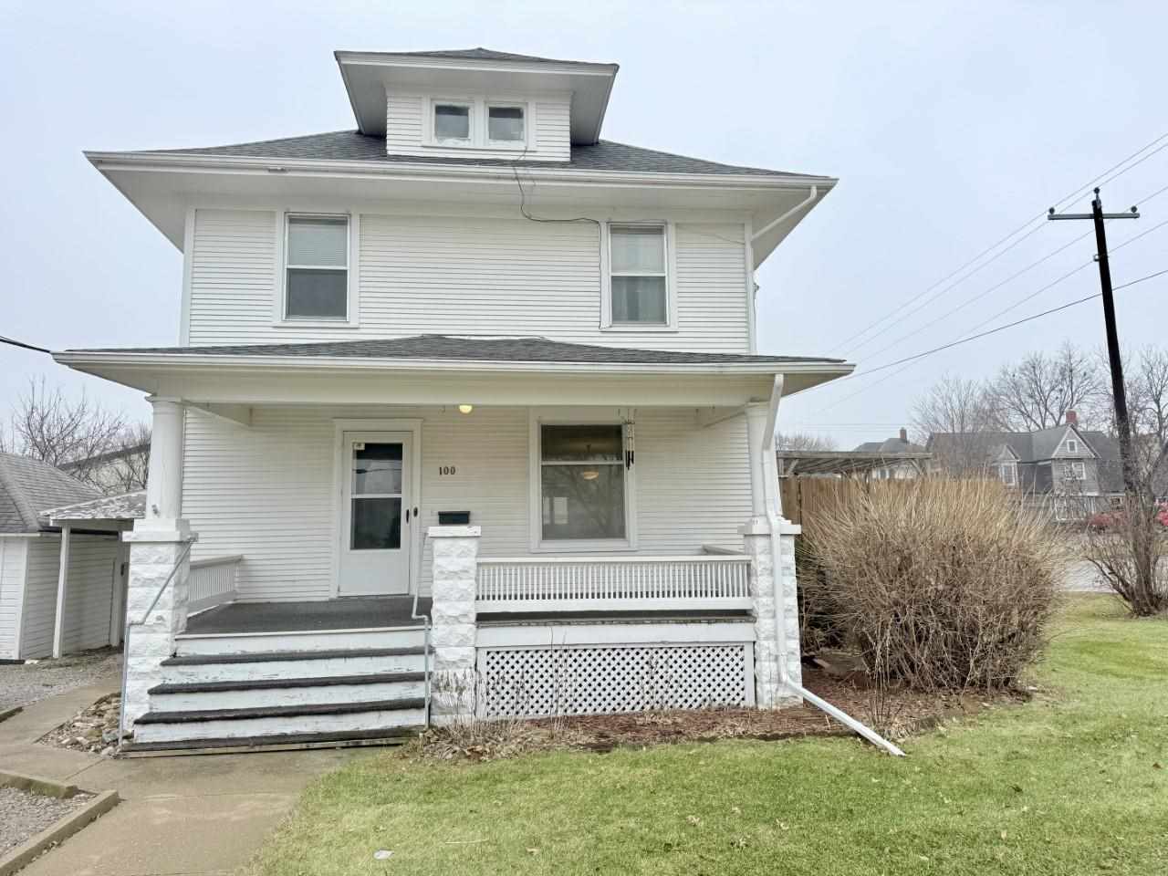 100 E Welsh Street Williamsburg IA 52361