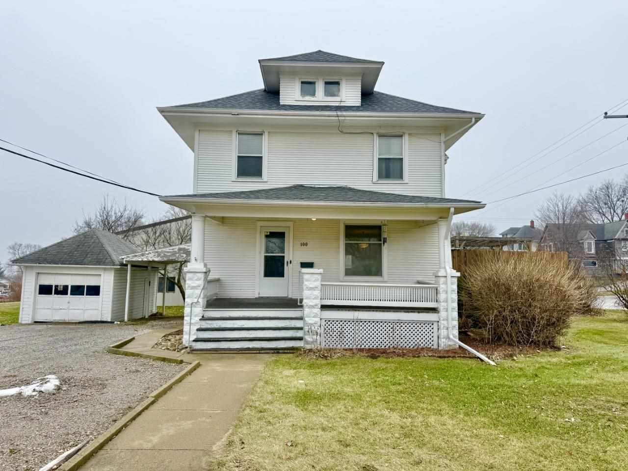 100 E Welsh Street Williamsburg IA 52361