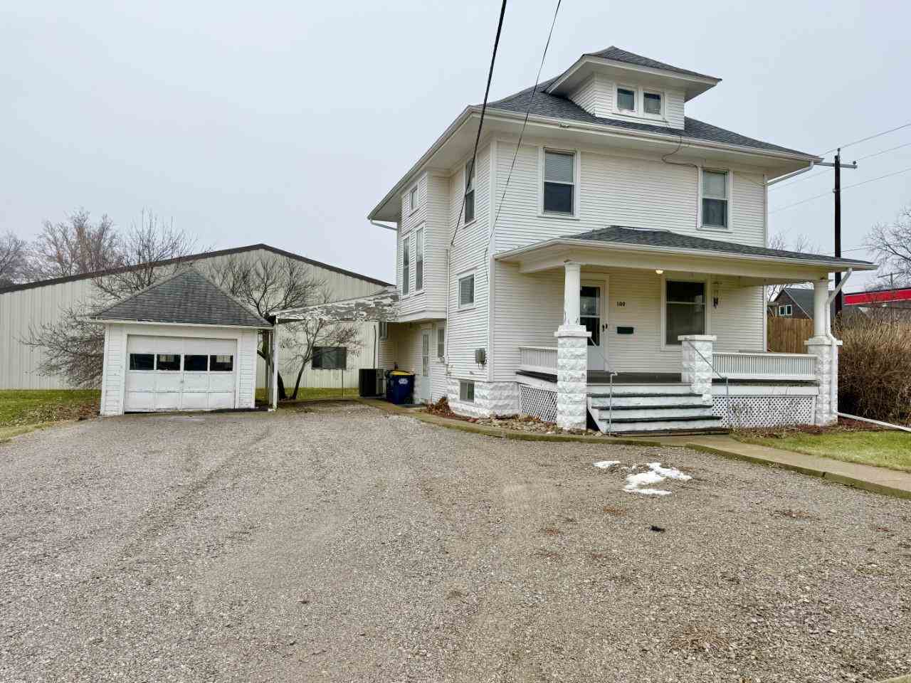 100 E Welsh Street Williamsburg IA 52361