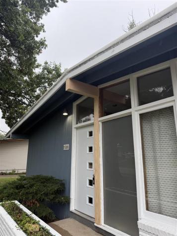 2500 Falbrook Drive Cedar Rapids IA 52402