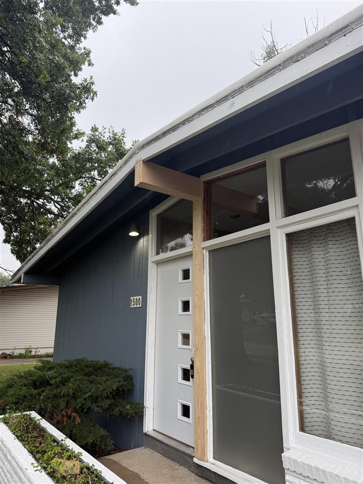 2500 Falbrook Drive Cedar Rapids IA 52402