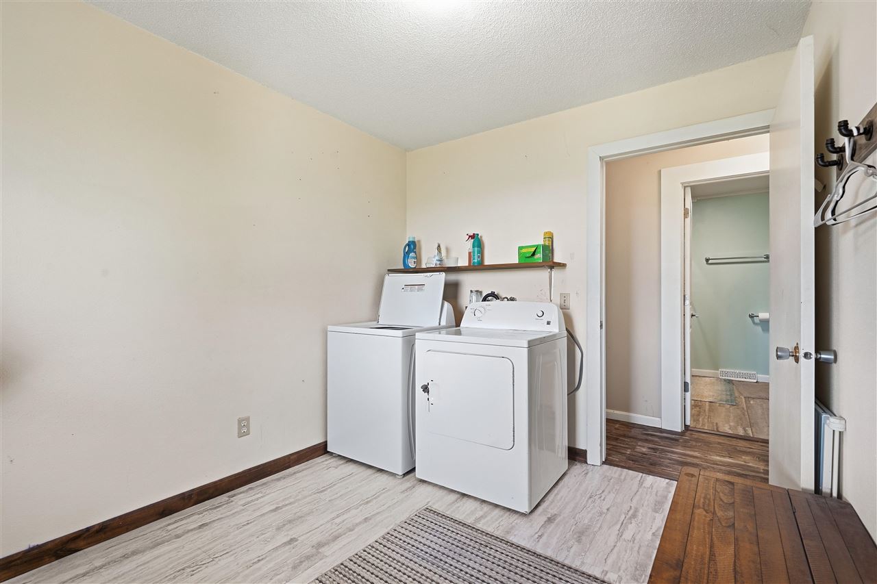 12039 Wright Road La Porte IA 50651