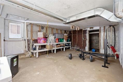 12039 Wright Road La Porte IA 50651