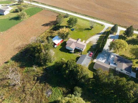 12039 Wright Road La Porte IA 50651