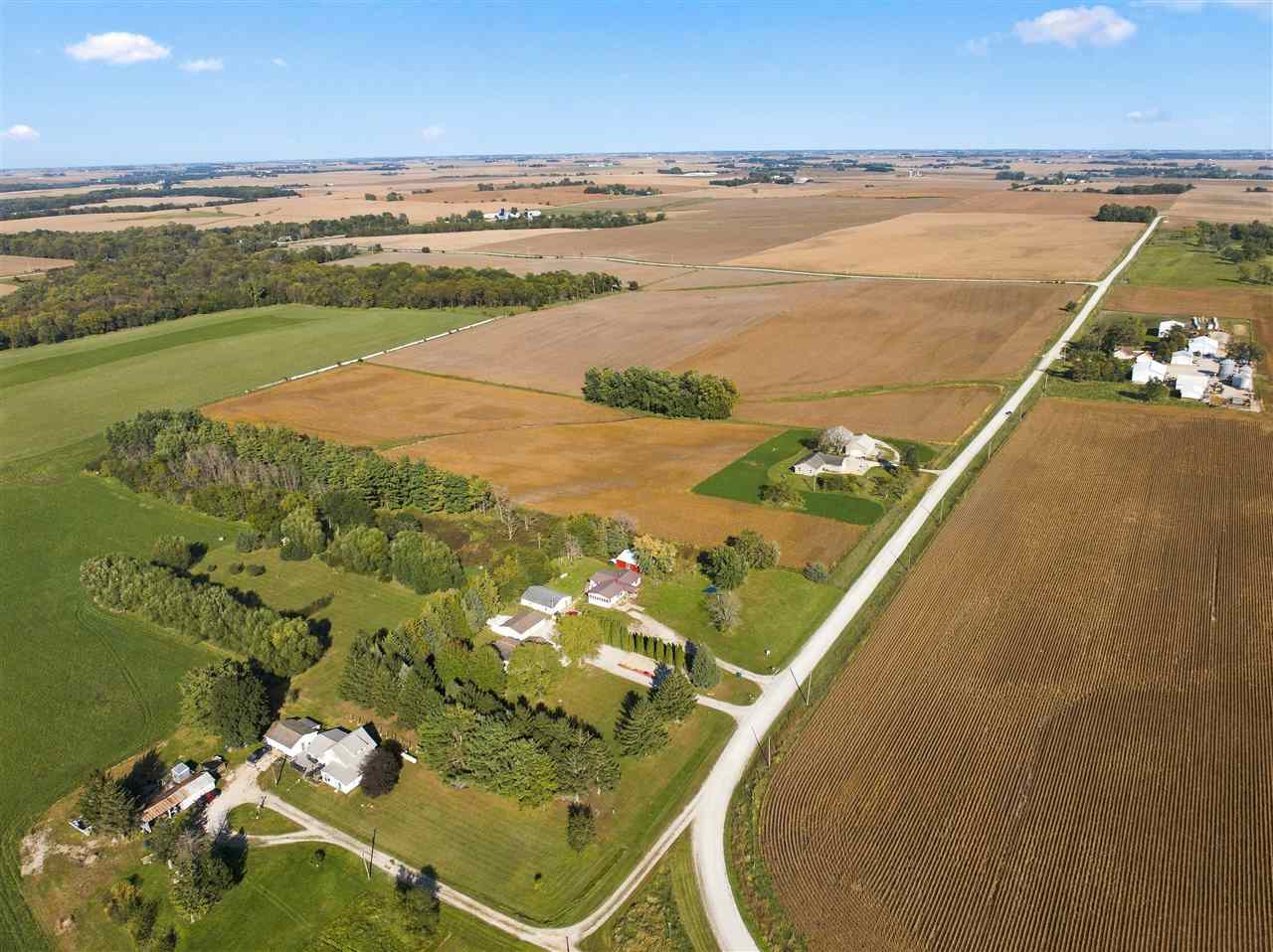 12039 Wright Road La Porte IA 50651