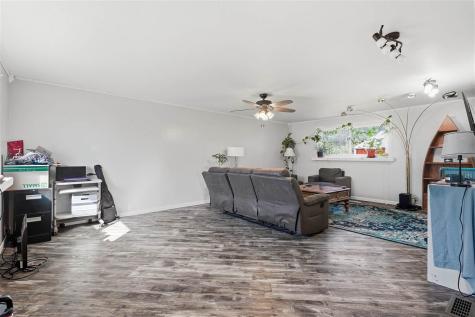 12039 Wright Road La Porte IA 50651