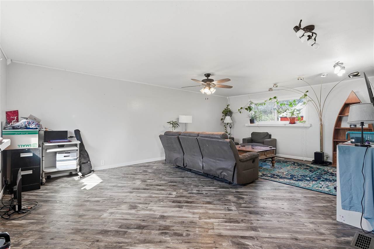 12039 Wright Road La Porte IA 50651