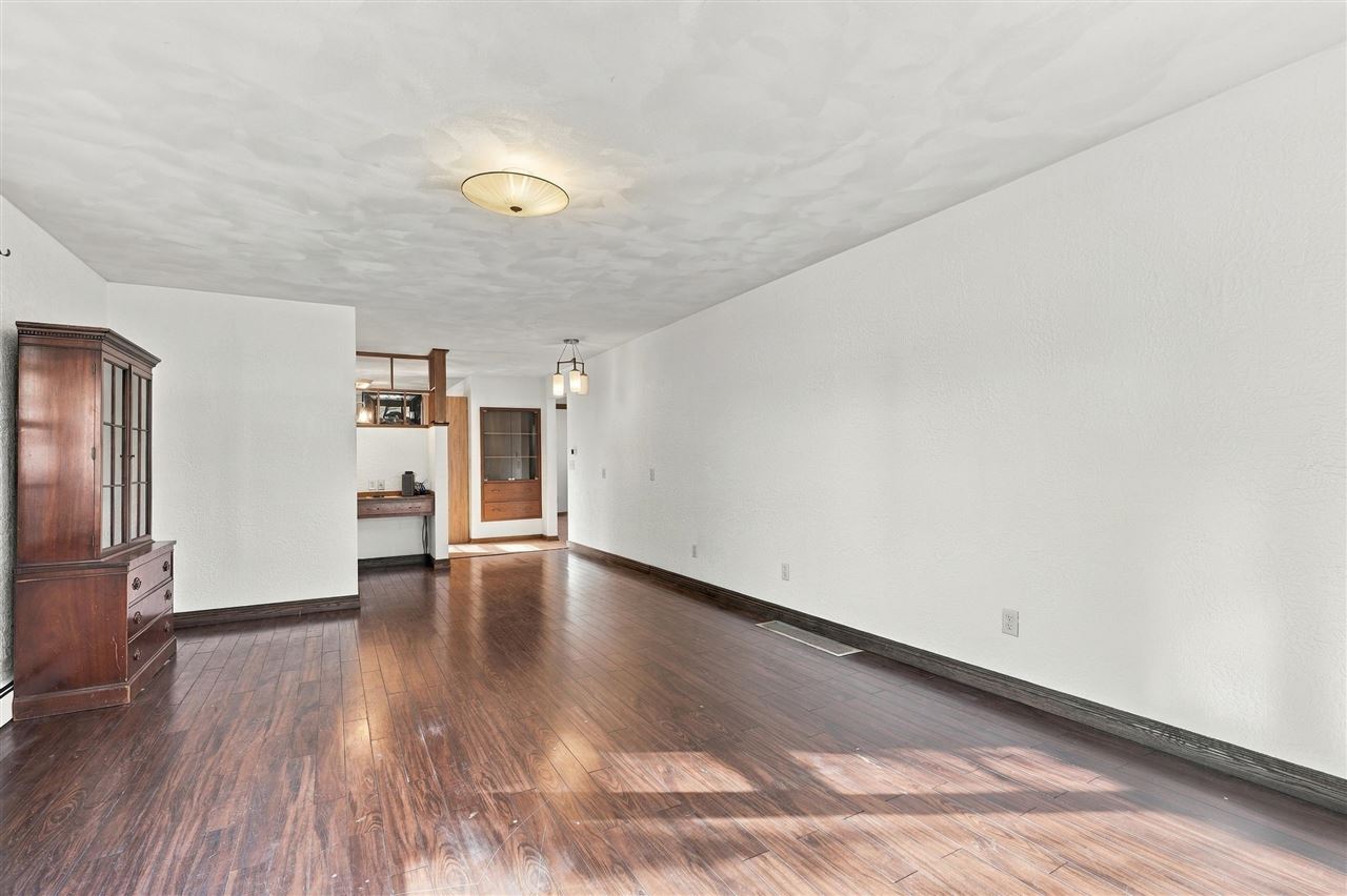 101 S 12th Avenue Washington IA 52353