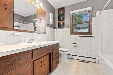 101 S 12th Avenue Washington IA 52353