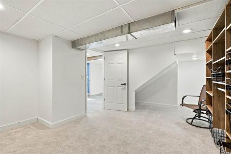 101 S 12th Avenue Washington IA 52353