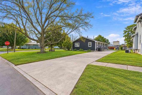 101 S 12th Avenue Washington IA 52353