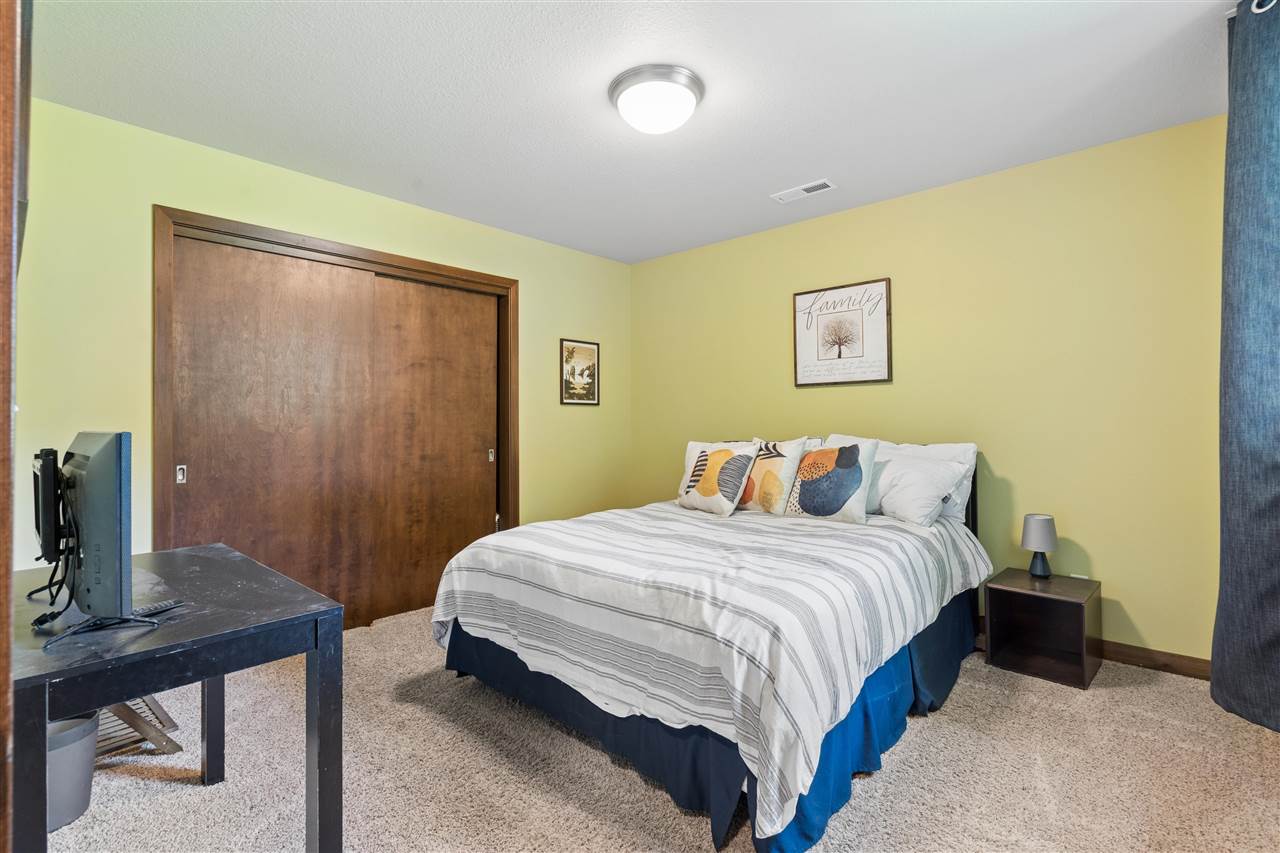 4807 Hay Field Court SW Cedar Rapids IA 52404