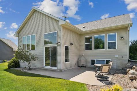 4807 Hay Field Court SW Cedar Rapids IA 52404
