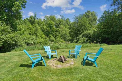 4807 Hay Field Court SW Cedar Rapids IA 52404