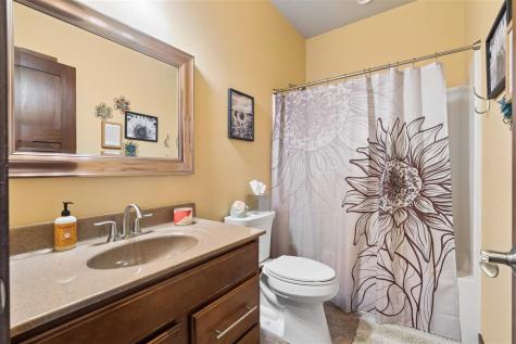 4807 Hay Field Court SW Cedar Rapids IA 52404