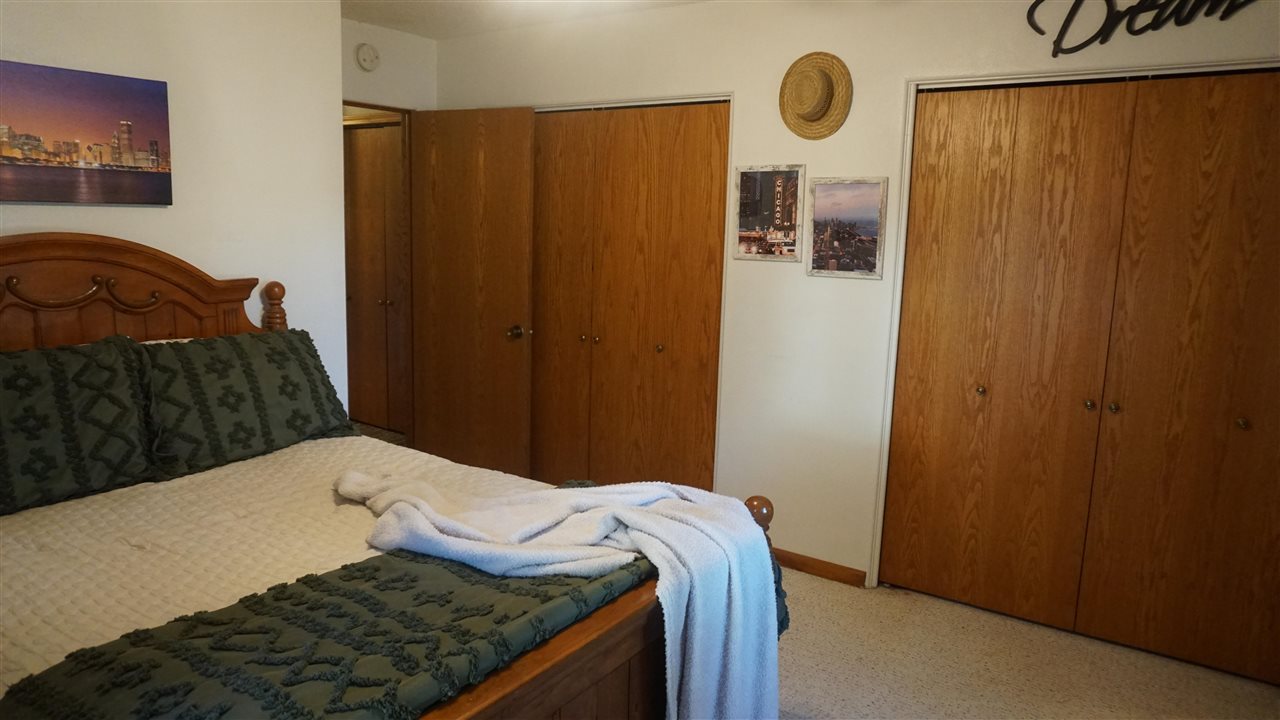 102 Rice Street Lone Tree IA 52755