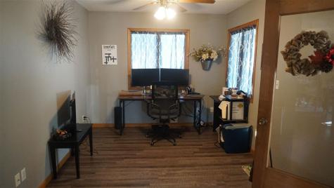 102 Rice Street Lone Tree IA 52755