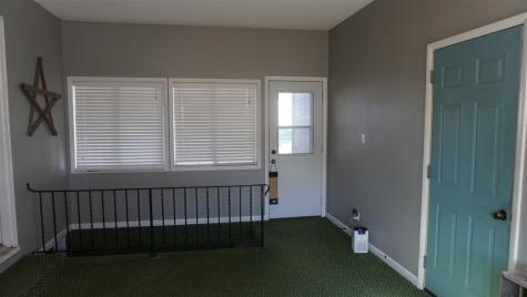 102 Rice Street Lone Tree IA 52755