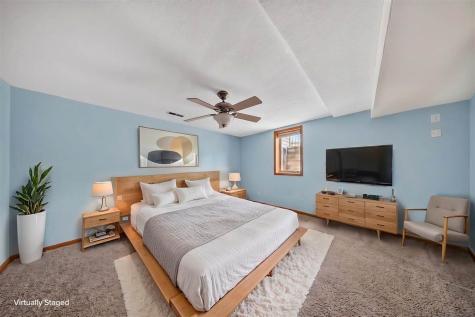 105 W 16th Street West Liberty IA 52776