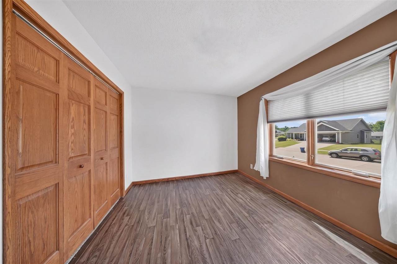 105 W 16th Street West Liberty IA 52776