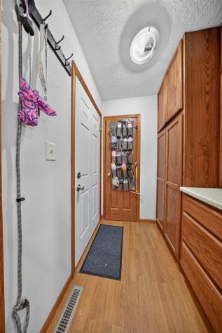 105 W 16th Street West Liberty IA 52776