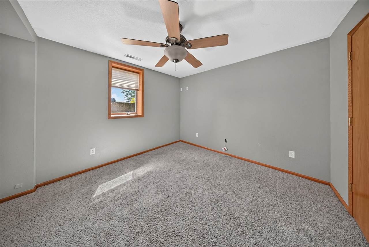 105 W 16th Street West Liberty IA 52776