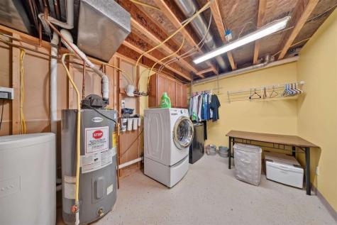 105 W 16th Street West Liberty IA 52776