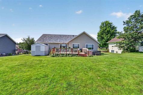 105 W 16th Street West Liberty IA 52776