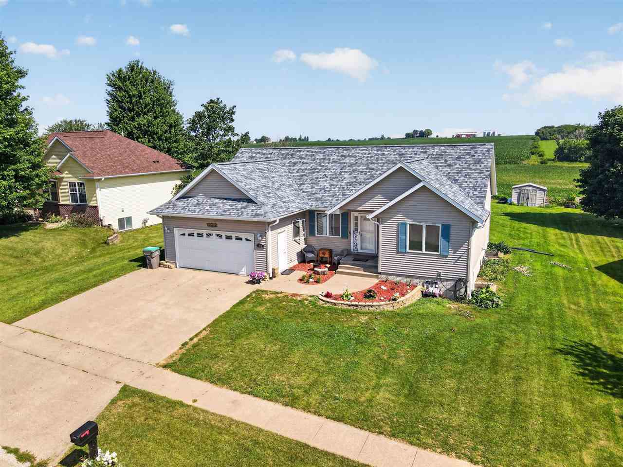 105 W 16th Street West Liberty IA 52776