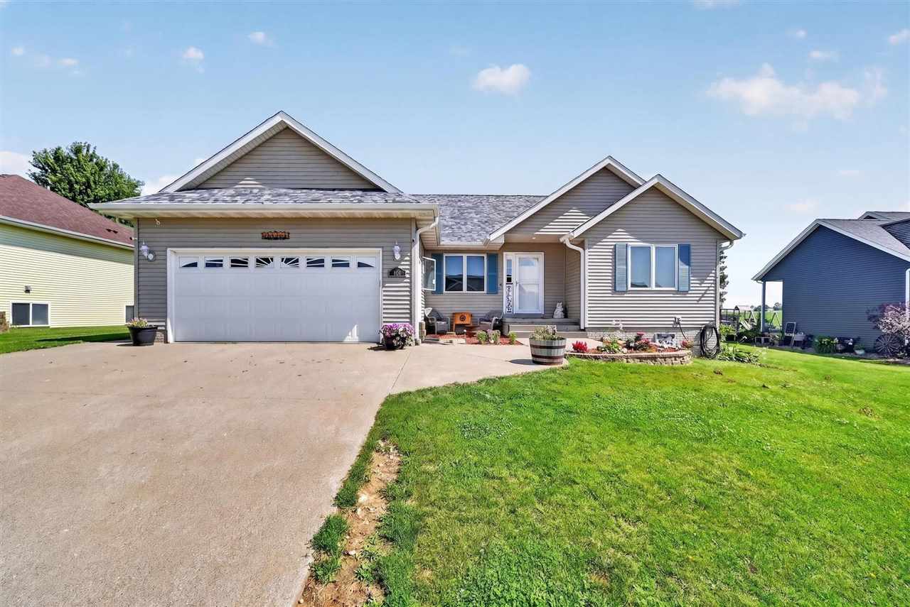 105 W 16th Street West Liberty IA 52776