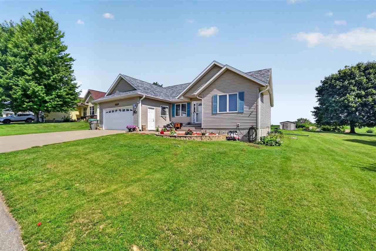 105 W 16th Street West Liberty IA 52776