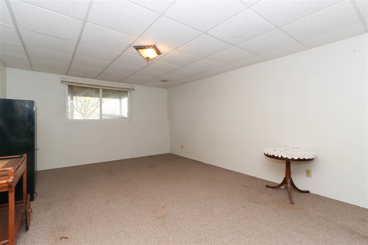 1107 E Adams Street Washington IA 52353