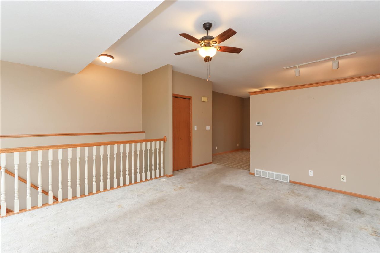 1107 E Adams Street Washington IA 52353