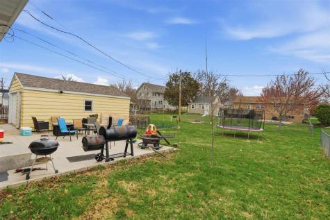 1045 25th Street Marion IA 52302