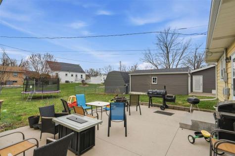 1045 25th Street Marion IA 52302