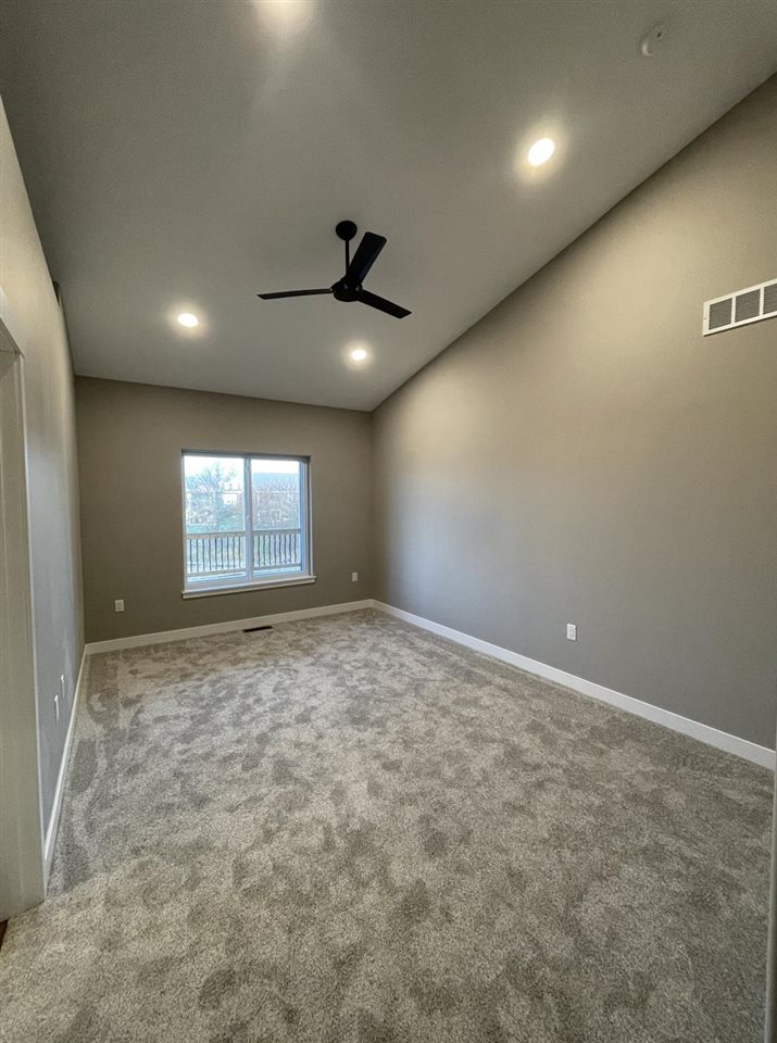 1943 Coquina Avenue Tiffin IA 52340