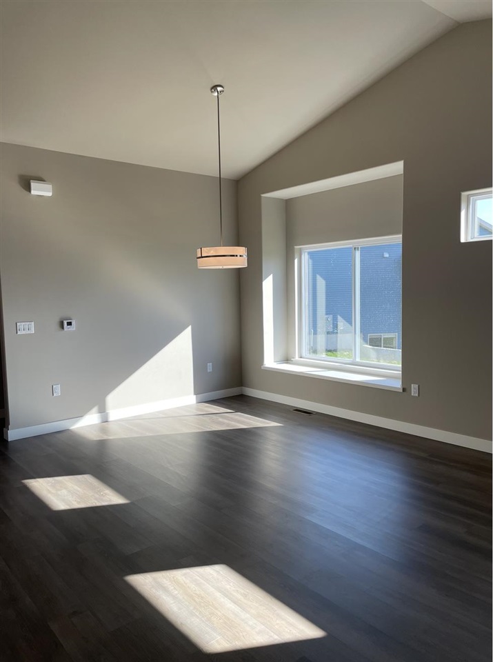 1943 Coquina Avenue Tiffin IA 52340