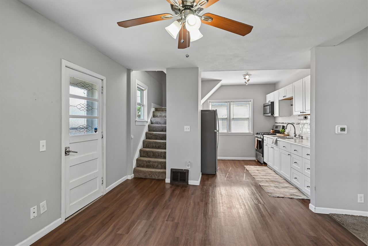 648 SW 22nd Avenue Cedar Rapids IA 52404