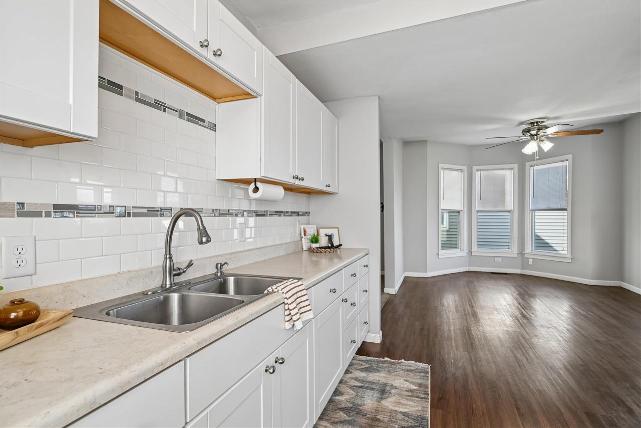 648 SW 22nd Avenue Cedar Rapids IA 52404