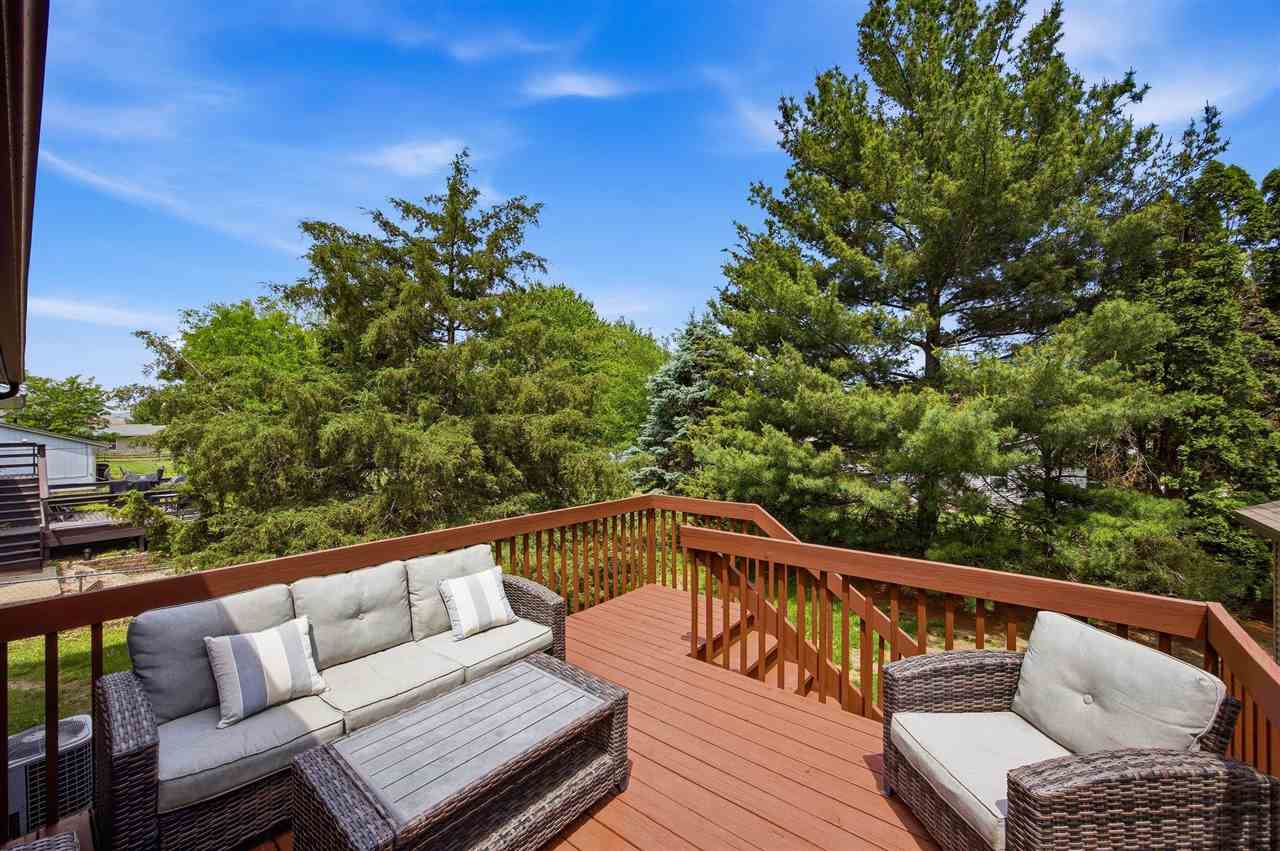 780 Prairie Ridge Road North Liberty IA 52317