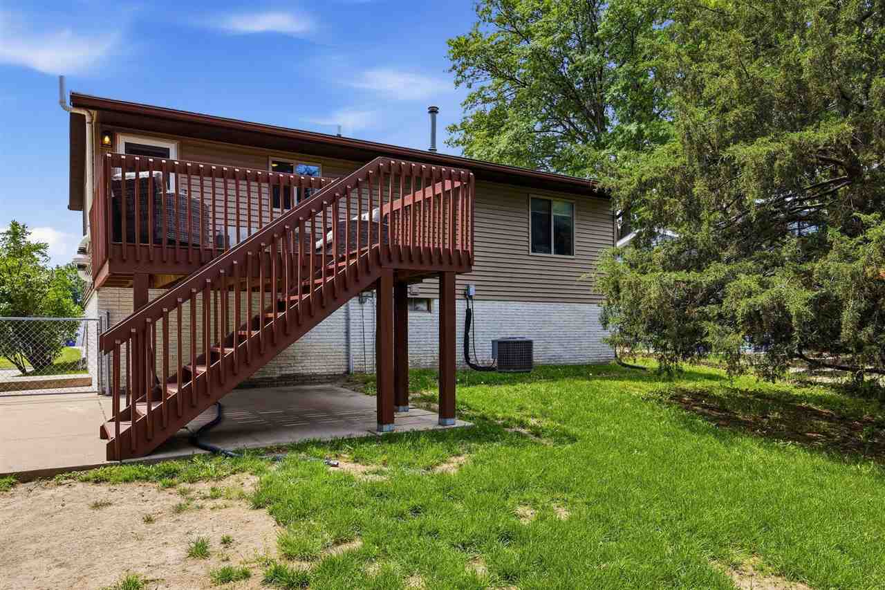 780 Prairie Ridge Road North Liberty IA 52317