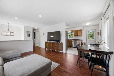 780 Prairie Ridge Road North Liberty IA 52317