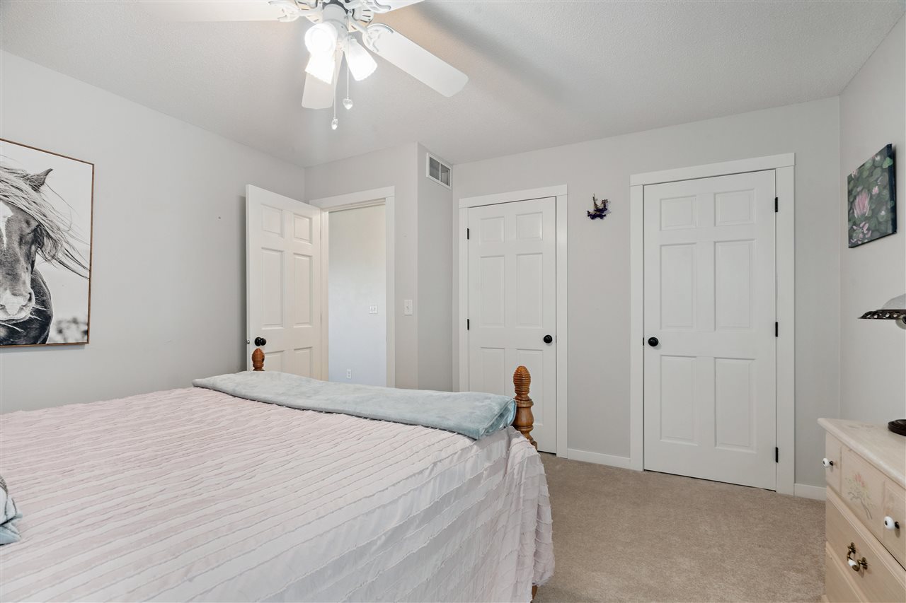 185 Erusha Drive Walford IA 52351