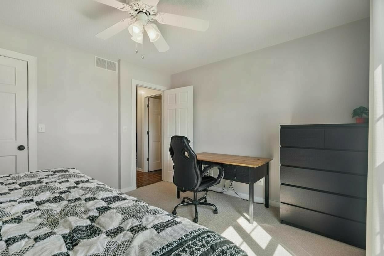 185 Erusha Drive Walford IA 52351