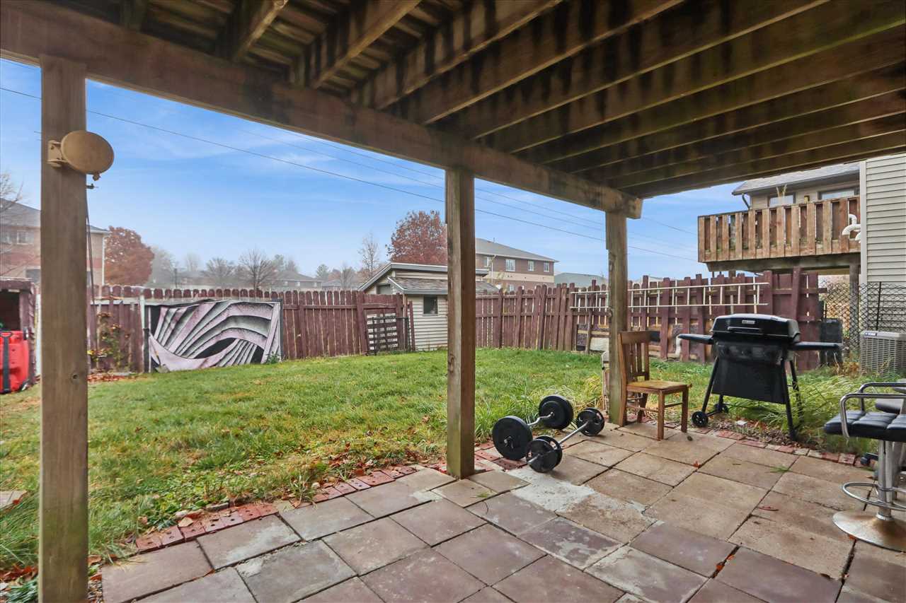 202 Cayman Street Iowa City IA 52245