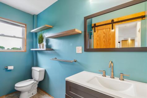 709 12th Avenue High Amana IA 52203
